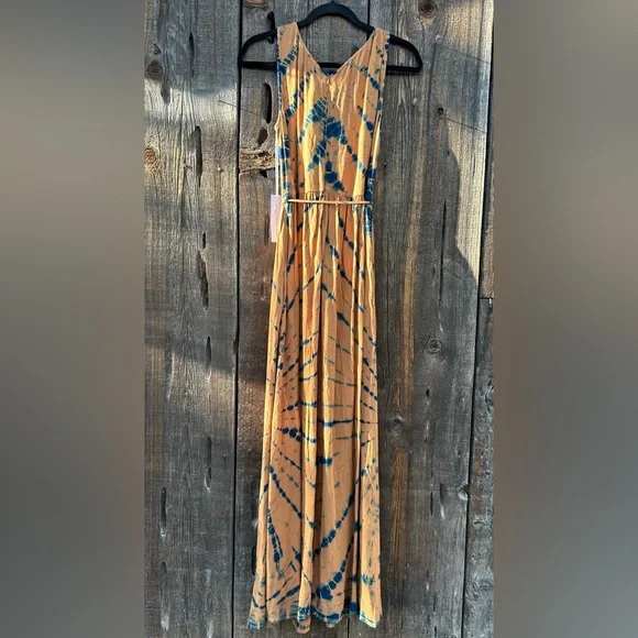 NWT Young Fabulous & Broke Blue Frida Dress in Tan & Blue w Slit & Belt